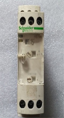 1pc used schneider re7ml11bu - 1pc,