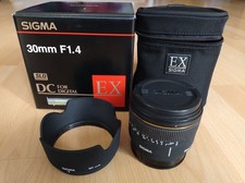Sigma AF 30mm f1.4 EX DC