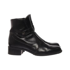 Pertti Palmroth, Boots