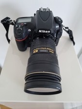 Nikon D800 mit Koffer und perfektem Zubehörpaket inkl. Objektiv AF-S Nikorr 24-7