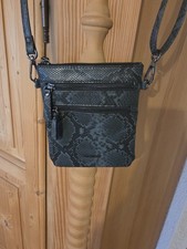 Emily & Noah Schlangenleder