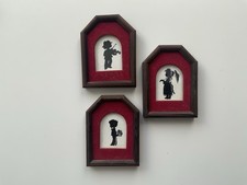 Drei niedliche kleine Bilder