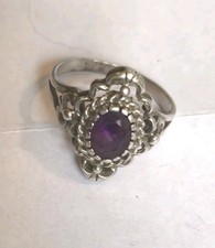 Alter Ring mit violettem Stein aus 925 Silber - Größe: 57/18,2 - 3,2 Gramm -