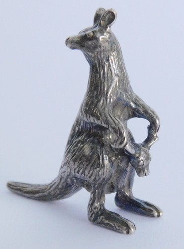 Kleine figur miniatur känguru - kleine,