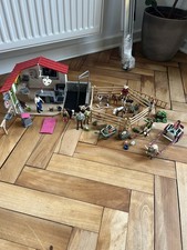 Schleich Tierarzt Haus, Tiere