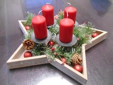 Adventsgesteck mit echten Kerzen künstlichen Zweigen, nachhaltig