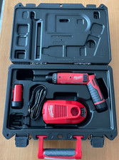 Milwaukee M4 Akku-Schrauber