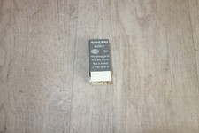 Relais Gurtstraffer Warnsteuergerät Gurtwarner Volvo C70 I Cabrio 9459847