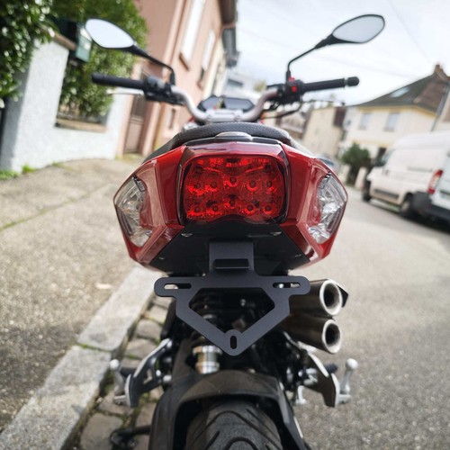 Benelli tnt 125 - tnt, heck