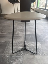 Leolux/Pode Beistelltisch