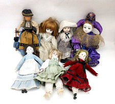 Porzellanpuppen Konvolut 5x 