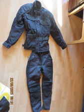 Motorrad-Lederkombi 2-Teiler AKITO M ungetragen Protektoren abnehmbar Bodyguard