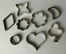 8 alte Ausstechformen Backformen Plätzchen Weihnachten Adventszeit