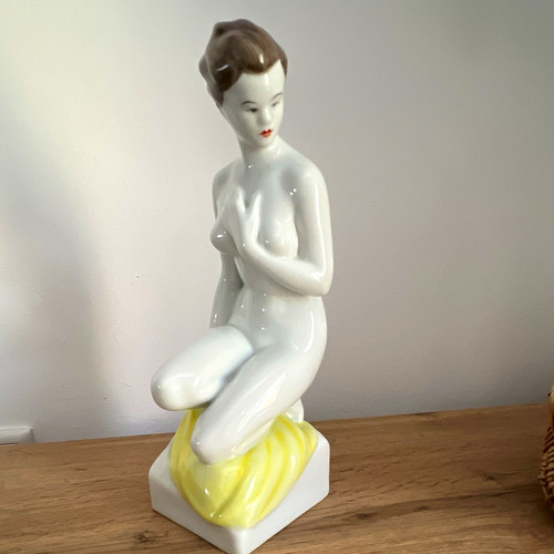 Hollohaza porzellanfigur akt - porzellanfigur,