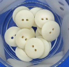 15 Stück Restposten 2-Loch