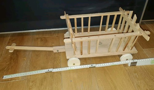 Holz bollerwagen mit räder - bollerwagen,