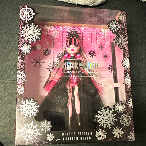 Monster high howliday winter - monster,