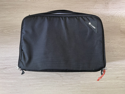 Pacsafe camesafe camera - pacsafe,