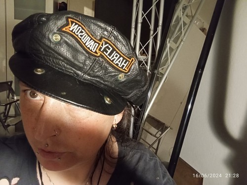 Harley davidson leather cap - harley,
