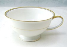 Rosenthal BOUNTIFUL Goldrand Winifred Form Tasse(n) Nur