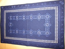 Räumungsverkauf- Hardanger- Handarbeit Set 2er -Läufer 35x50cm.