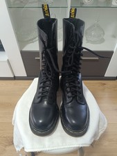 Dr. Martens 1914 Doc Martens