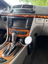 Mercedes-Benz W211 Handyhalter