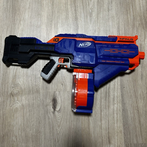 Nerf elite infinus dartblaster - nerf,