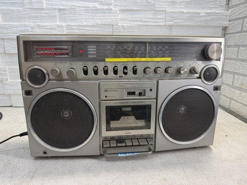 Vintage boombox panasonic - boombox,