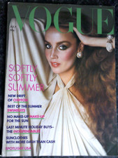 Vogue July 1976 - JERRY HALL