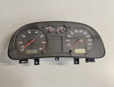 Tacho Kombiinstrument VW Golf