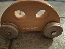 Janod - Sweet Cocoon Auto-Greifling Holzspielzeug