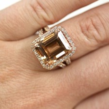 Morganit Und Diamanten Halo