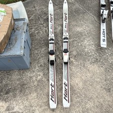 Hart F-17 White Black Red