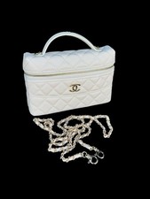 Chanel VIP Free Gift Makeup Kosmetiktasche Schultertasche Neu Verpackt