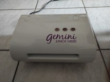 Gemini Junior - Stanz und Prägemaschiene