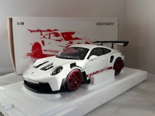 Minichamps Porsche 911 992 GT3