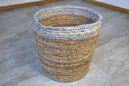 Handgewebt rohr brennholz - handgewebt,
