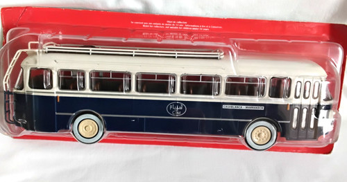 Ixo hachette bus - ixo,