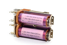 Vintage Fernmelde-Relais mit 2