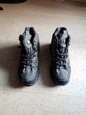 Wanderschuhe  -  Gr.  39  -  khaki