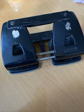 Doppellocher von Leitz 138