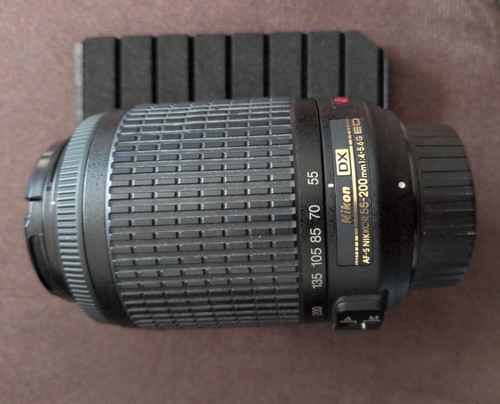 Nikon nikkor 55 200mm - af-s, dx