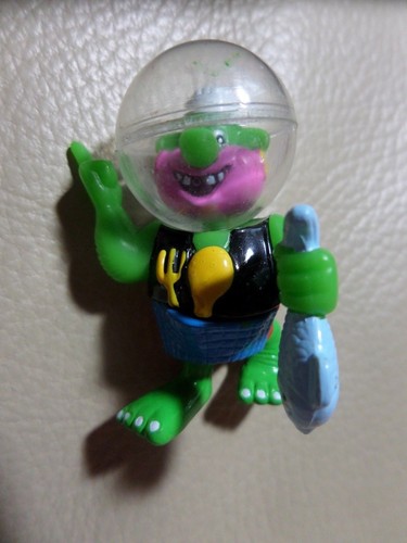 2000 mucki figur - +, ++