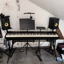 Roland RD88 Digital Stagepiano