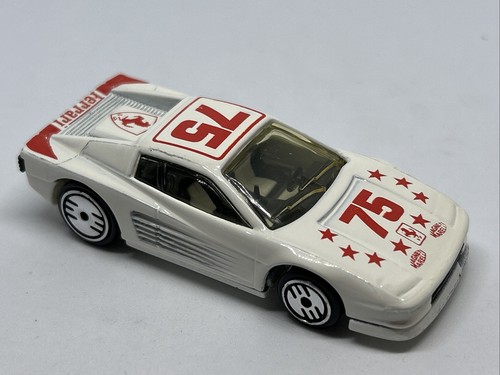 Hot wheels ferrari - hot, testarossa