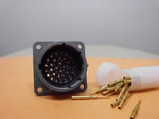 MIL Stecker/Stiftk. - 32 pol