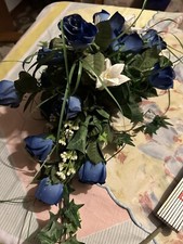 Tischgesteck, Kunstblumengesteck,Blumengesteck, Gesteck,Blaue Rosen u.a. Gross