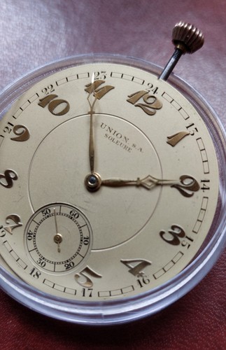 Funktionierendes taschenuhr - funktionierendes,
