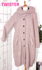 TWISTER Designer BOUCLE Mantel